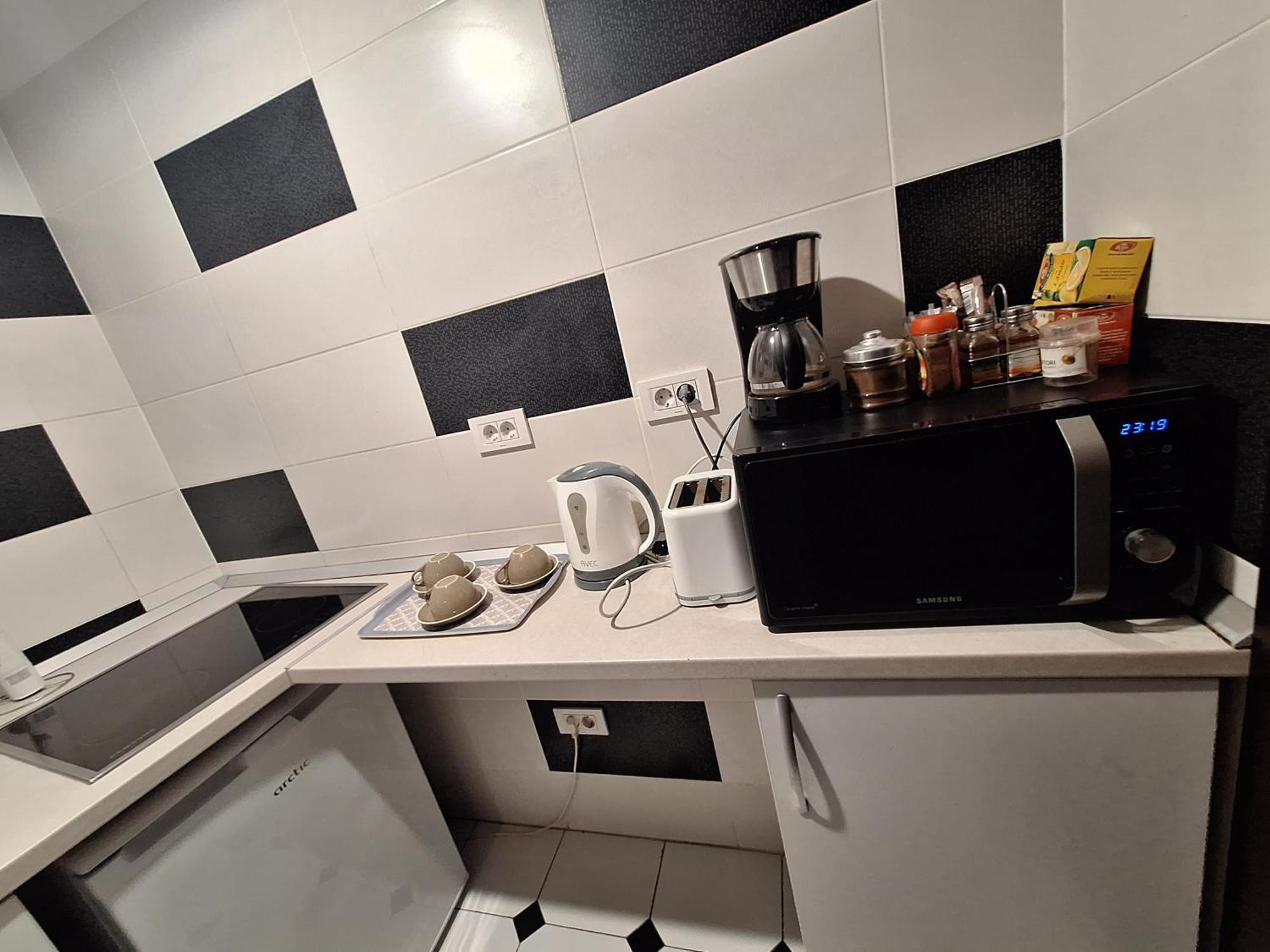 Black&White Букурещ Екстериор снимка